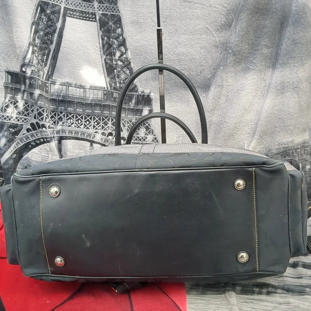 Coach Logo 2 Way Tote Bag duffel Charm Canvas LeatherF06K- 10392 - Picture 9 of 16